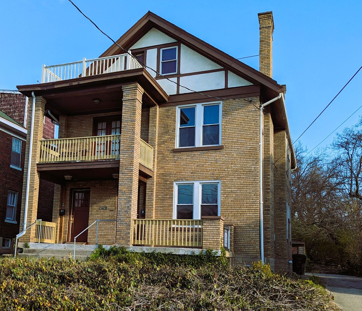 Cincinnati Apartment: 4226 W. 8th Street