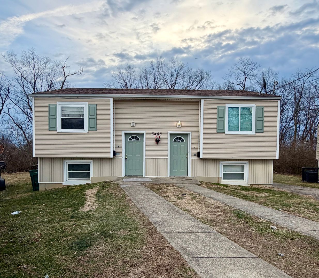 Cincinnati Apartment: 3408 Ninann Court