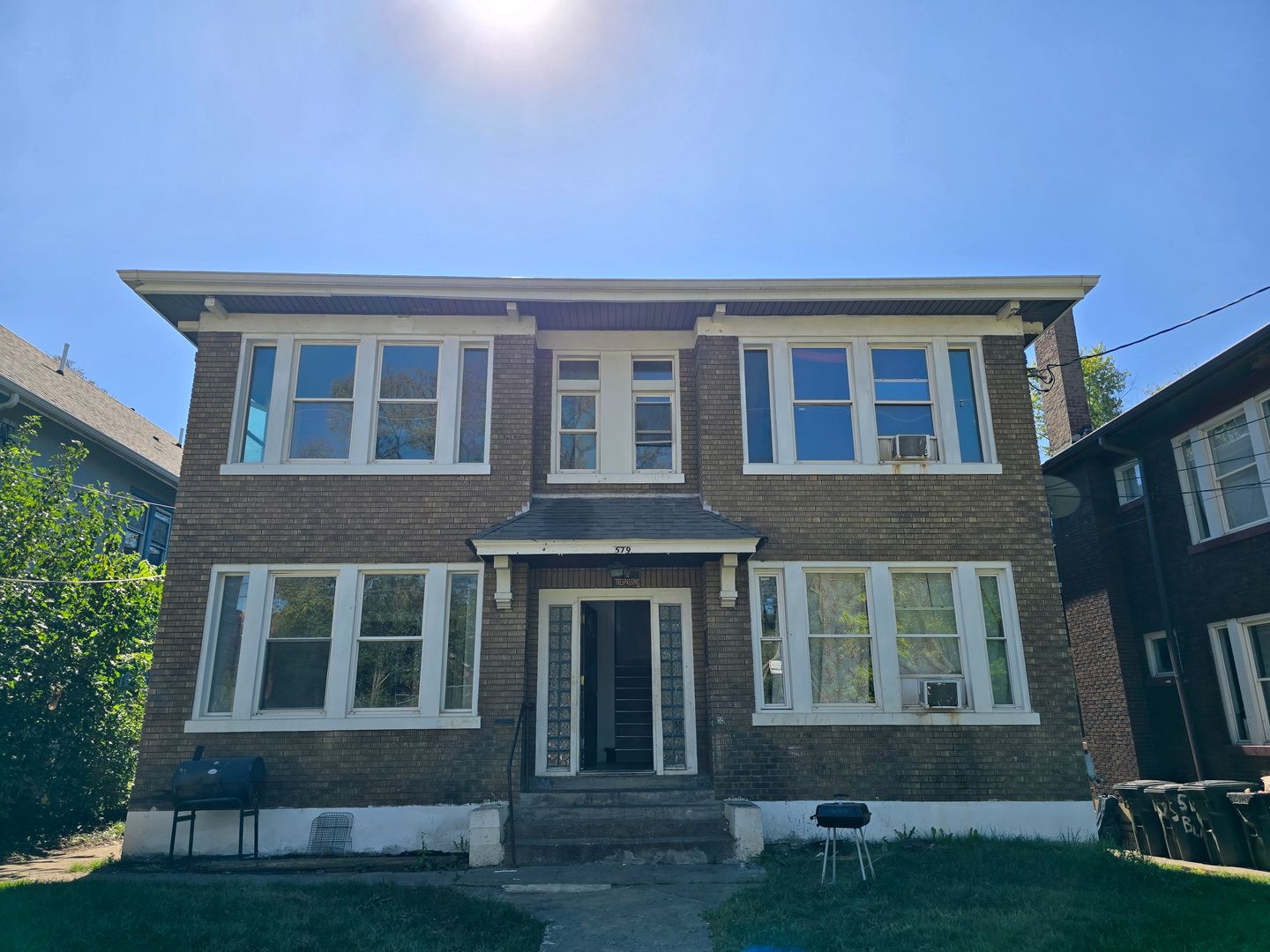 Cincinnati Apartment: 579 Blair Ave.