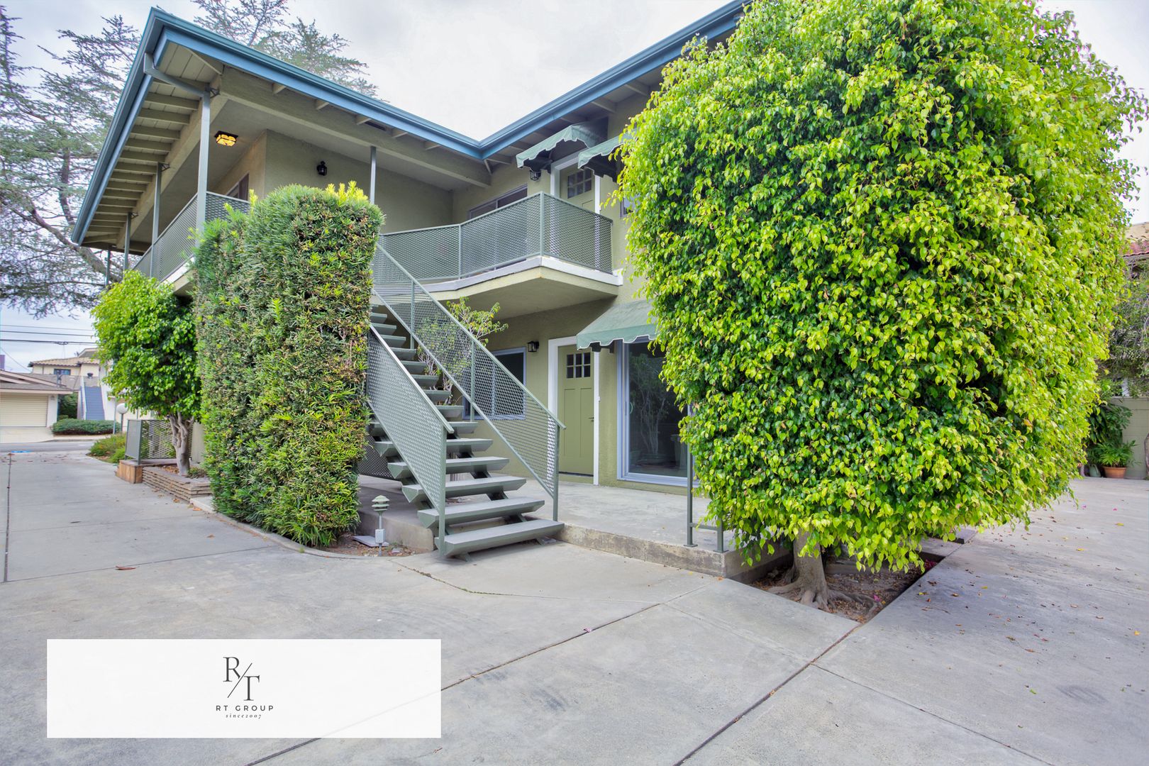 Arcadia Condo: 1032 S Goden West Ave #B