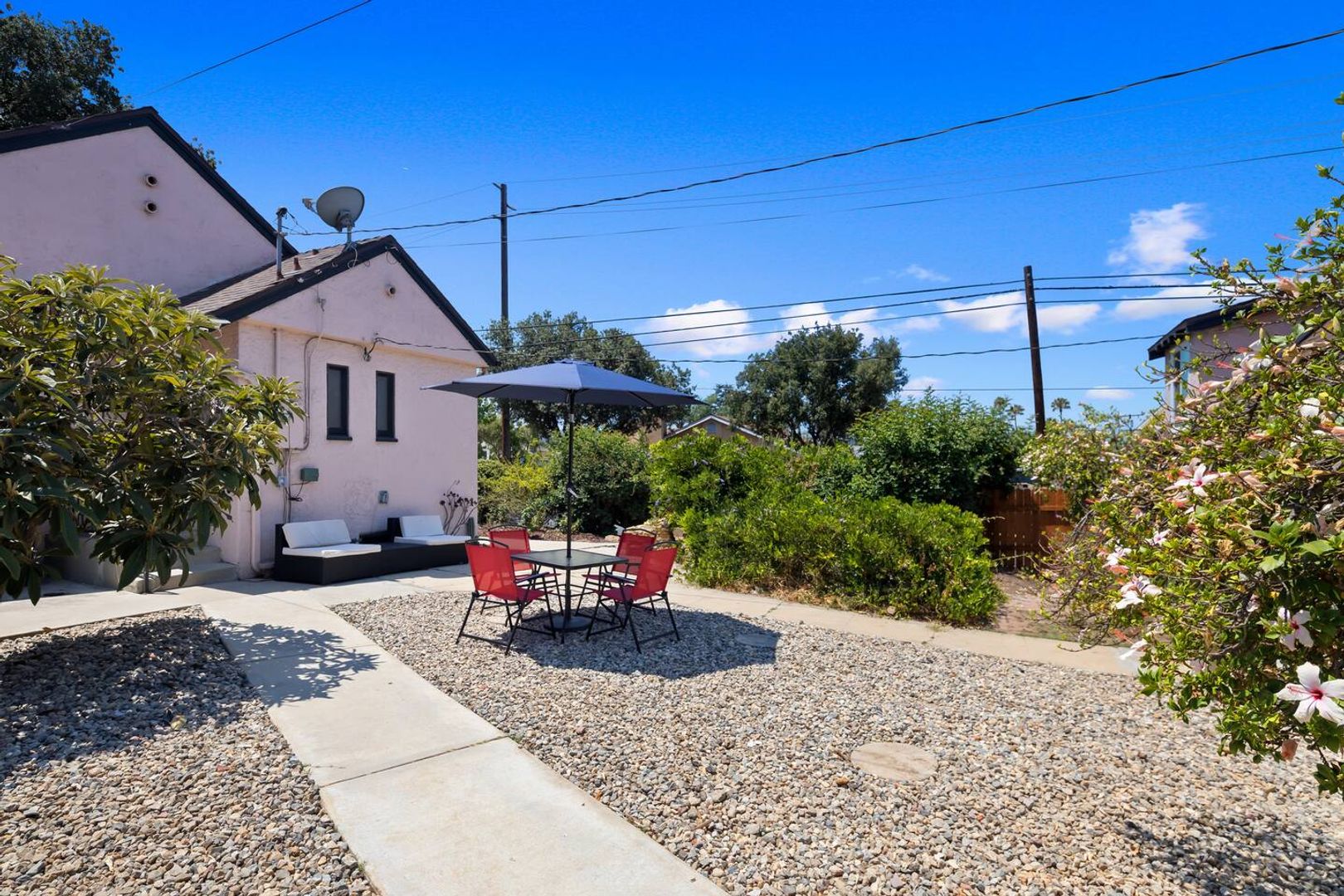 La Puente House: 15803 E Victoria Ave. # A