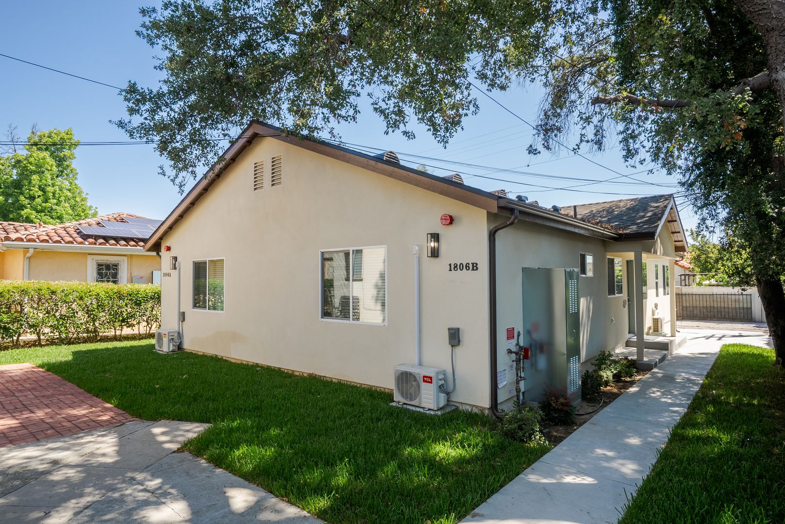 Alhambra Condo: 1806 8th St. unit B