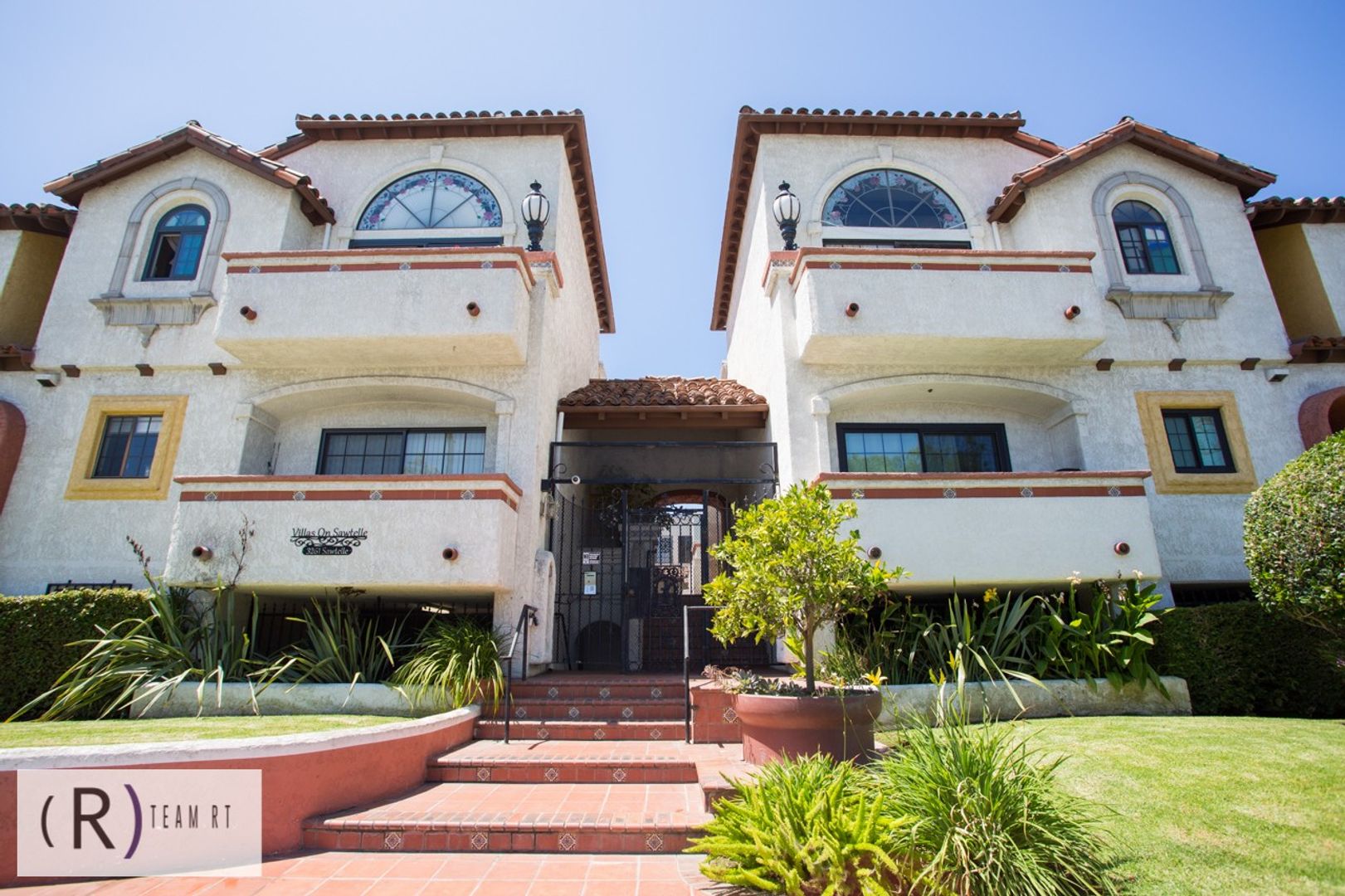 Los Angeles Condo: 3261 Sawtelle Blvd #104