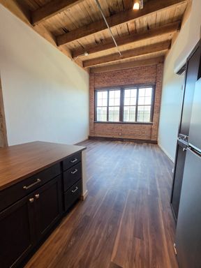 IDAHO MERCANTILE APARTMENTS