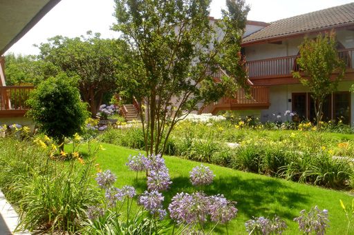 Los Alamitos Office Space - Spanish Bldg w/ Beautiful Courtyard!