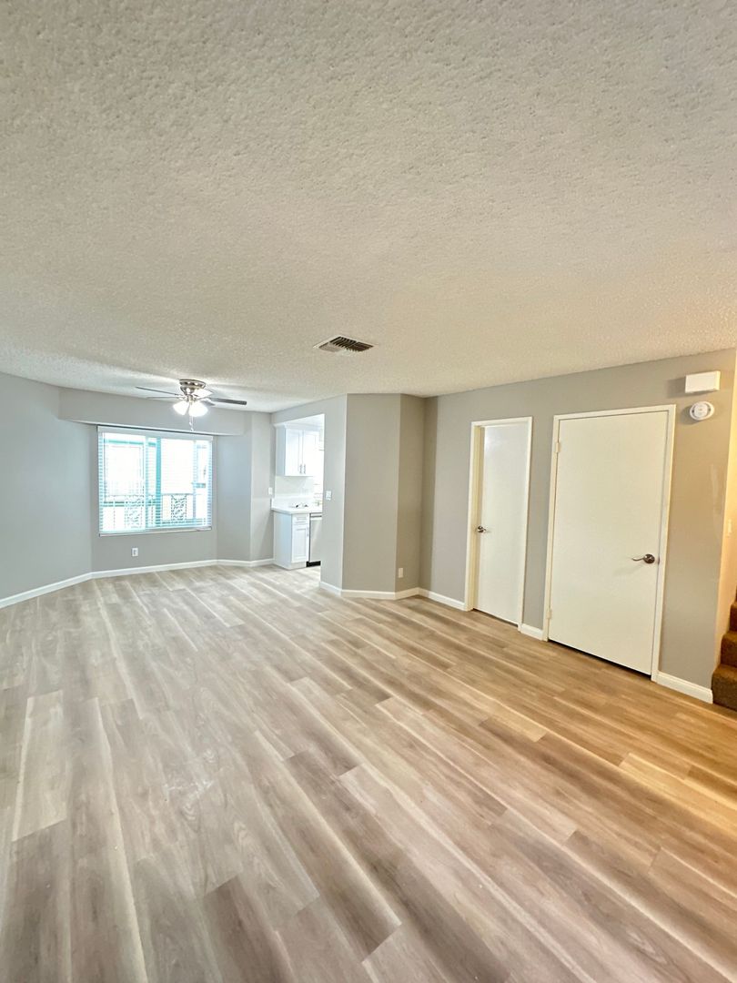 132 Diamond Street, Unit D, Arcadia, CA 91006