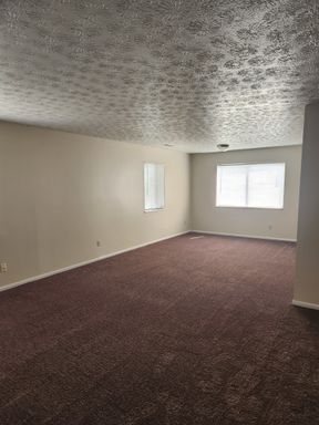2 Bedroom 2 Full Bath at Logan Way!