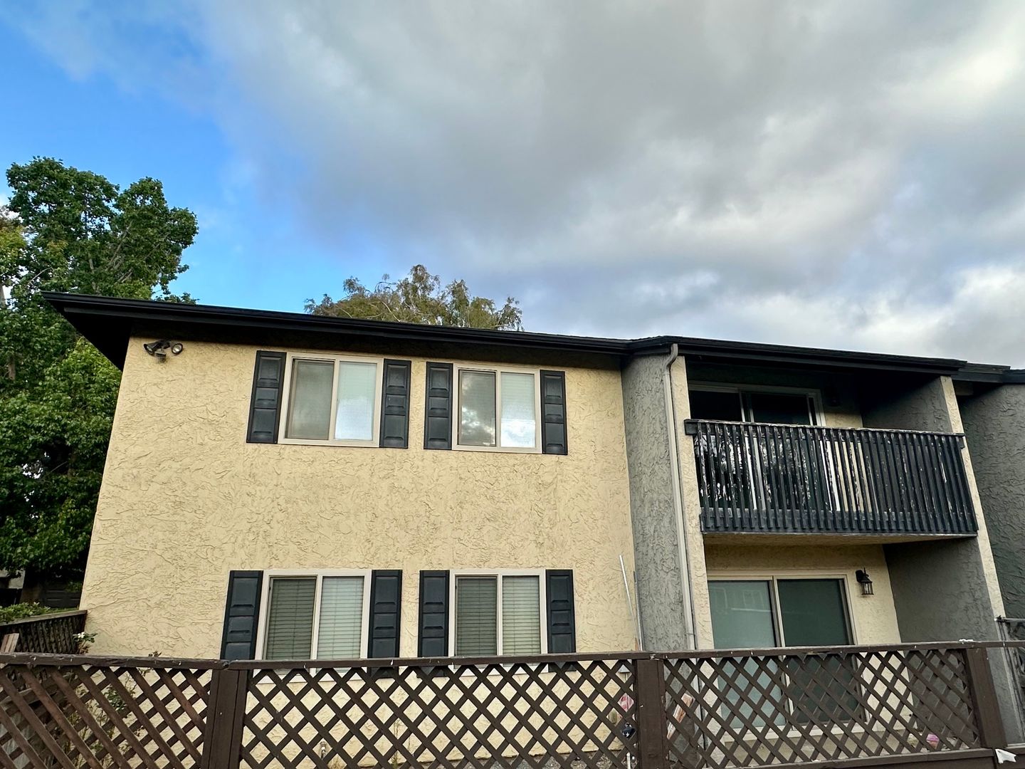 Chula Vista Condo: 321 Rancho Drive #14