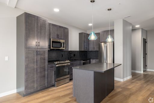 2 Bedroom 2 Bathroom – photo 1