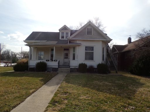 505 North Main St Three Bedroom Apartment – photo 1
