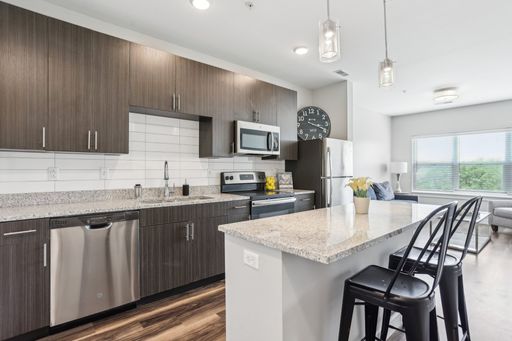 1 Bedroom 1 Bathroom – photo 1