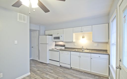 Woodcrest Three Bedroom Second Floor with Balcony – photo 1