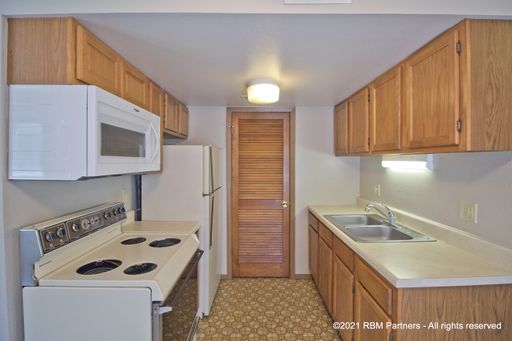 North Town One Bedroom Second Floor with Balcony – photo 1