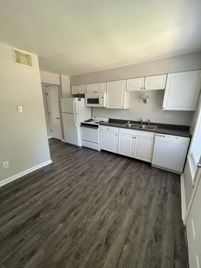 Woodcrest Three Bedroom Second Floor with Balcony – photo 1