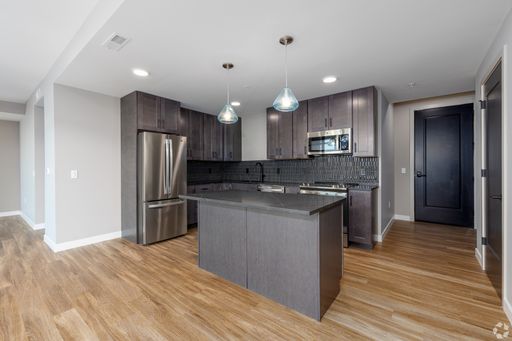 2 Bedroom 2 Bathroom – photo 1