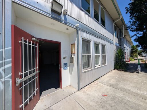 Commercial Space w/2 ADA bathrooms, High Ceilings, Theater – photo 1