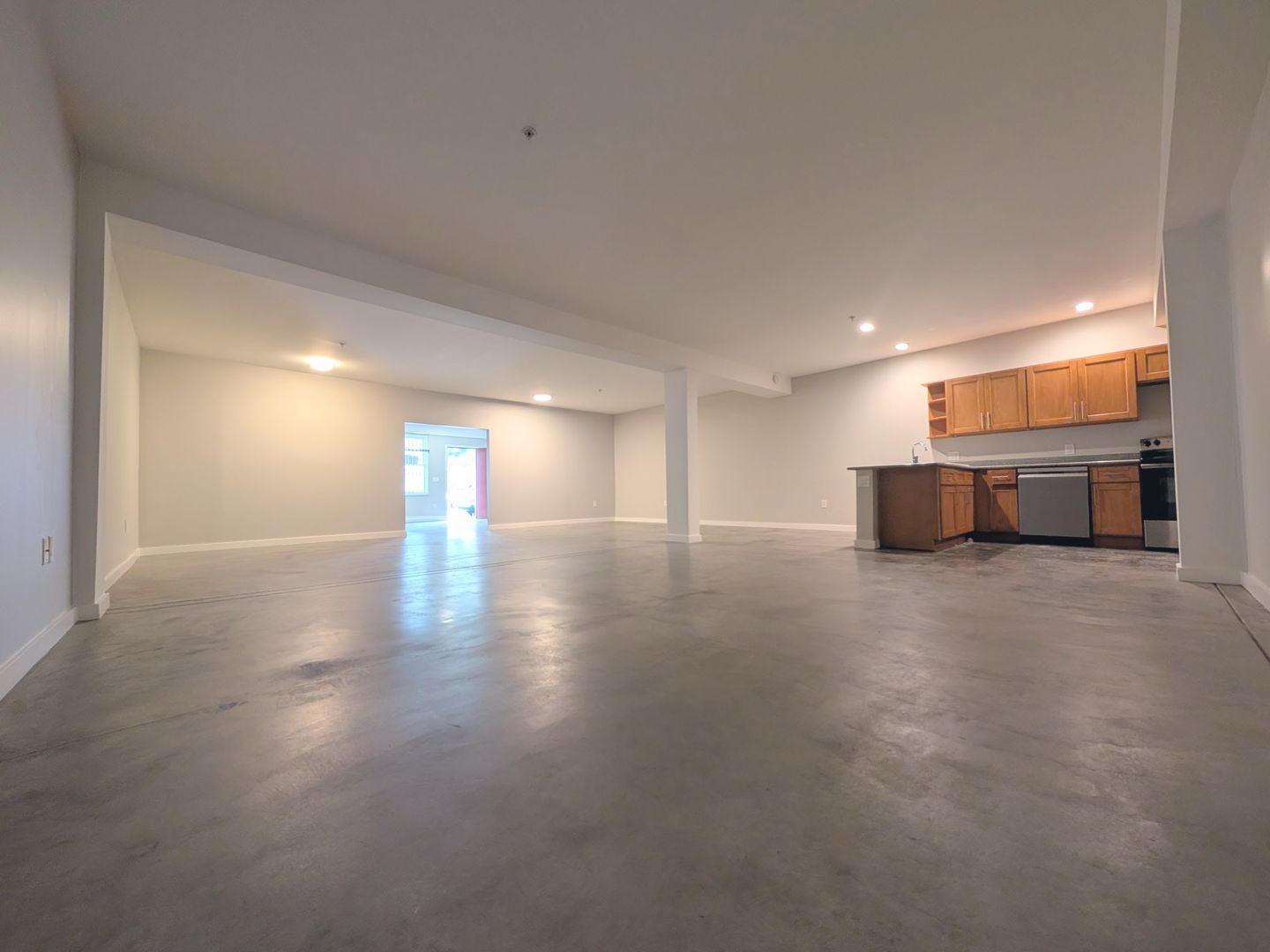 Oakland Condo: 1255 26th St