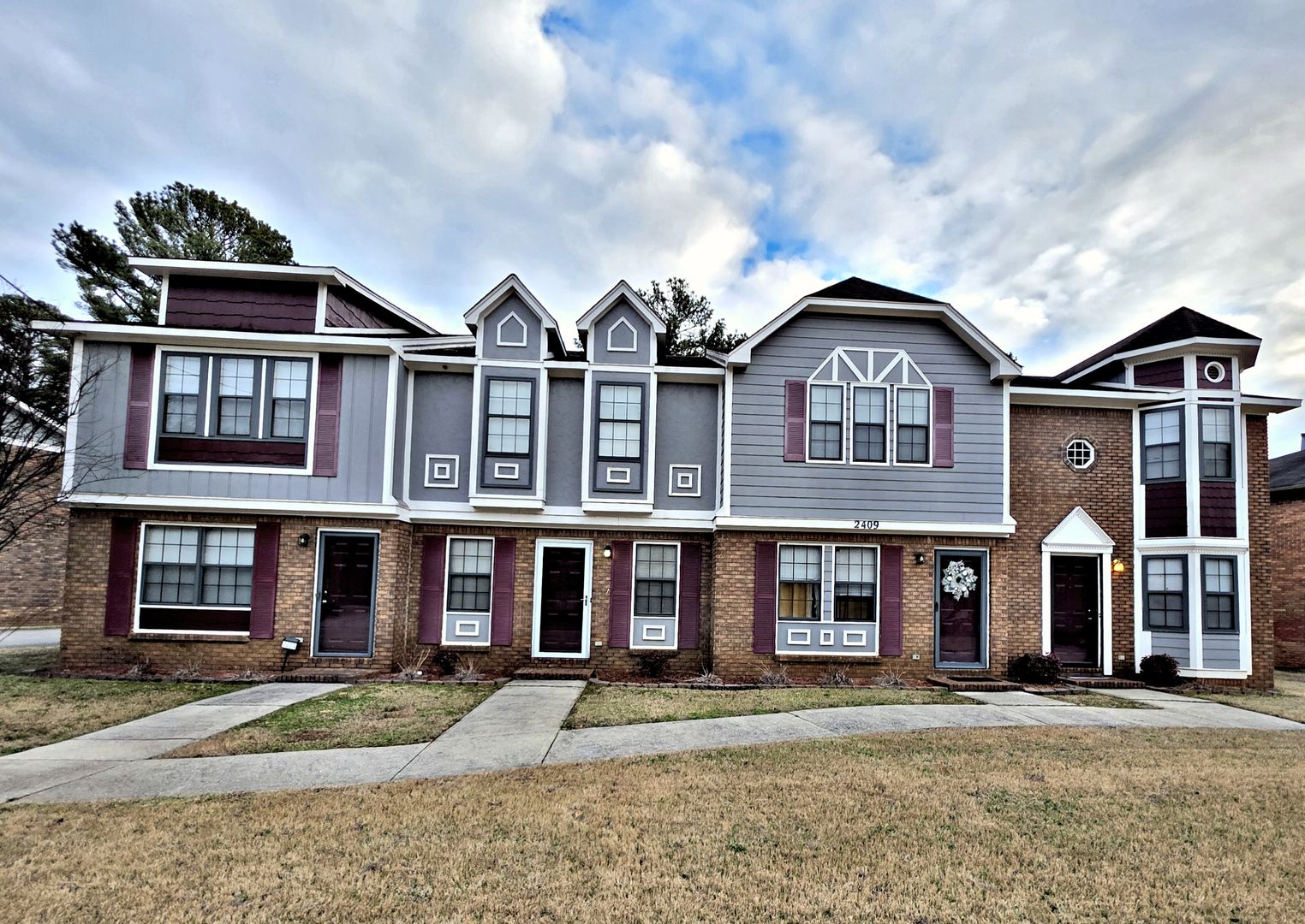 Decatur Apartment: 2402 - 2422 Gaslight Pl SW