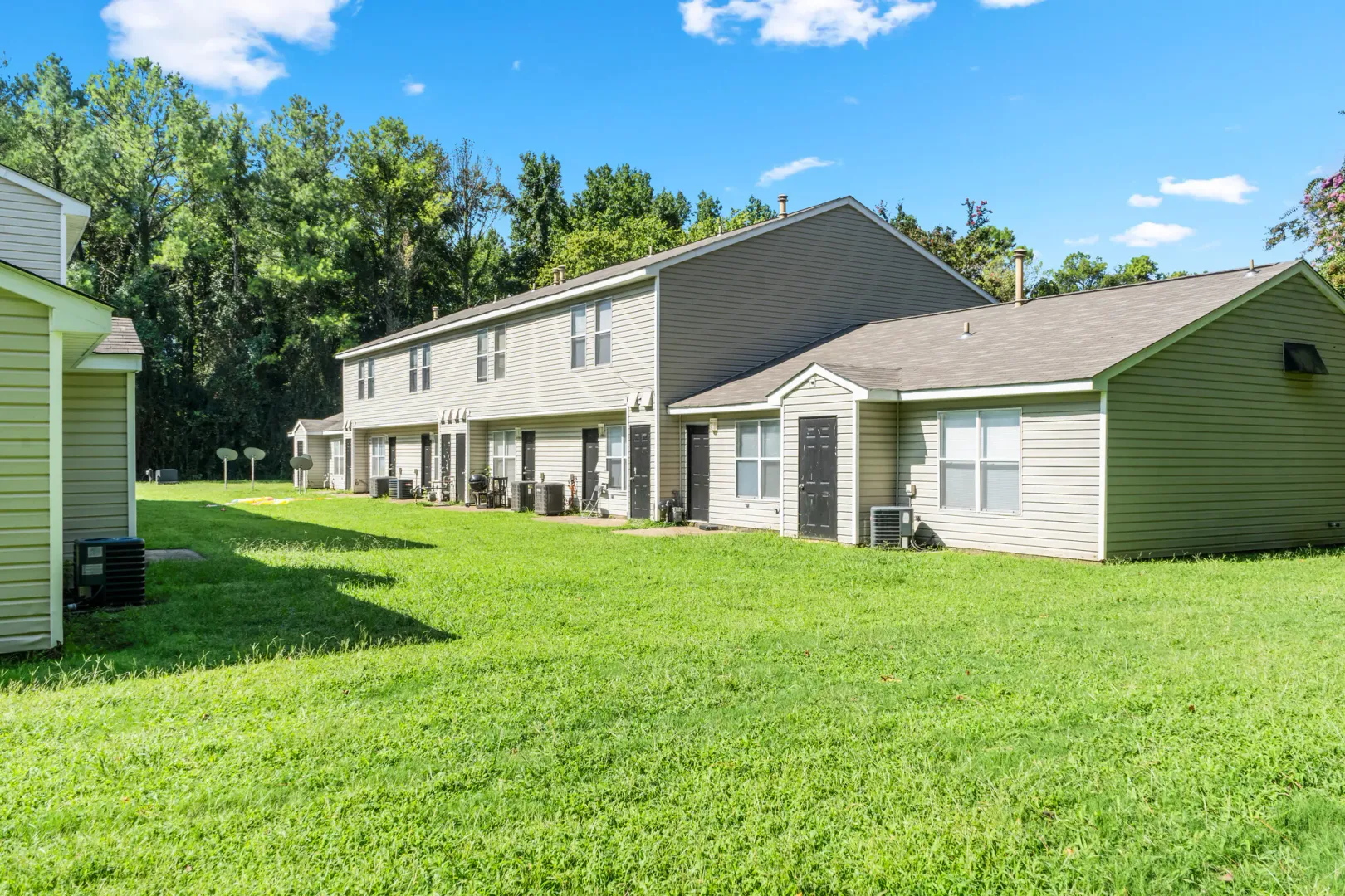 Huntsville Apartment: 5025 Blue Spring Rd NW