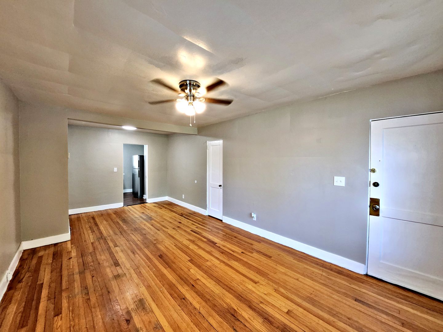 (RCH-1) Grant Street Apartments