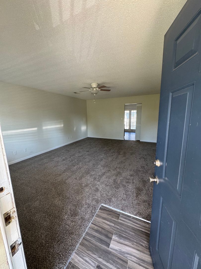 Decatur Apartment: 1806 Runnymead Ave SW