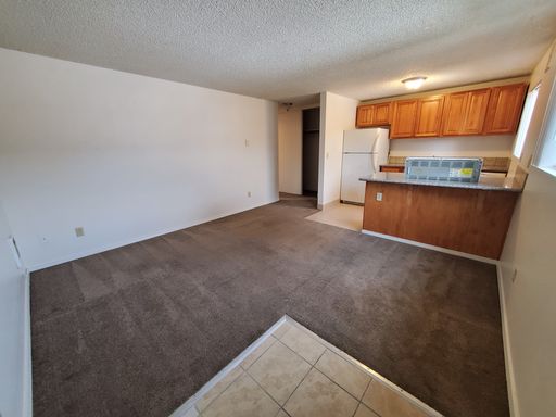 1 Bed 2nd Level! WSG Included! – photo 1