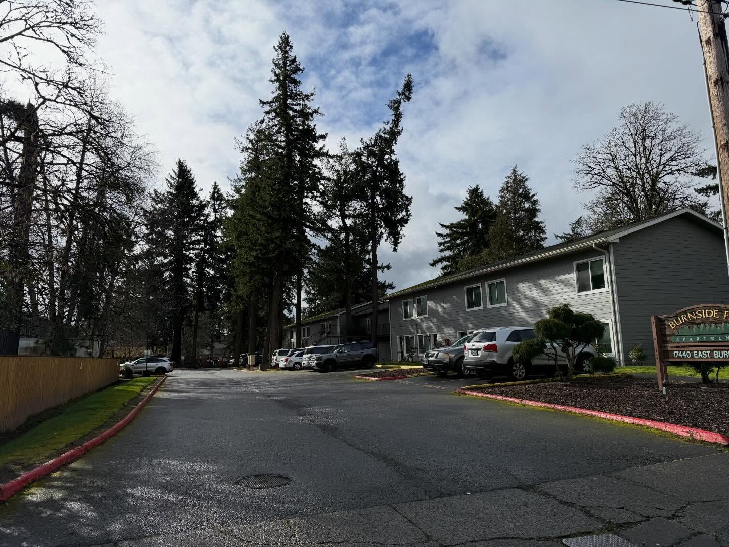 Portland Apartment: 17440 E Burnside St