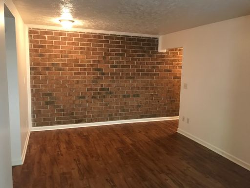 1053 Winburn Dr Unit 11 – photo 1