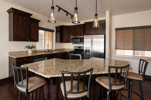 Furnished Private Room in Shared Park City Home | Great Location