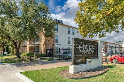 Up to 2 Months Free! - Beautifully Updated Apartments Near Downtown Dallas – photo 1