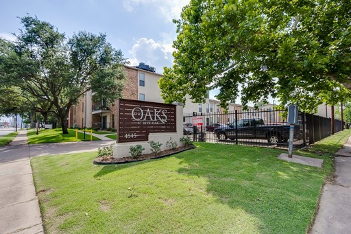 Up to 6 Weeks Free! - Beautifully Updated Apartments Near Downtown Dallas – photo 1