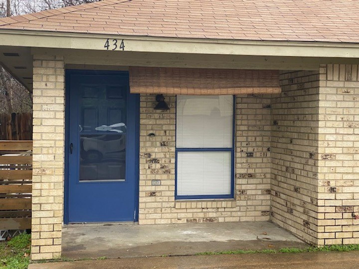 Grand Prairie Apartment: 432 - 434 NW 23rd Street