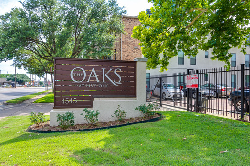 Up to 2 Months Free! - Beautifully Updated Apartments Near Downtown Dallas – photo 1