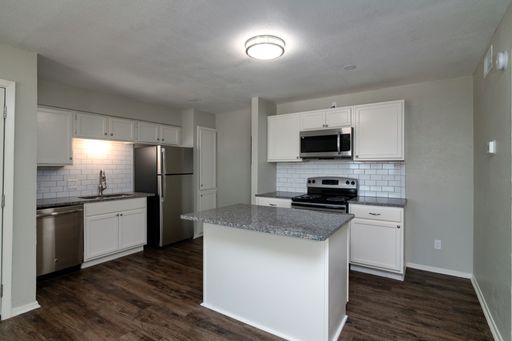 Newly Renovated! Move in Special! Se Habla Espanol! Open House on Saturdays from 11am-1pm!