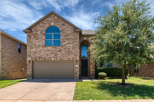 NEW -Beautiful two stories 4 Bed/2 Bath home in Fort Worth with large backyard and stainless steel appliances- Available NOW – photo 1