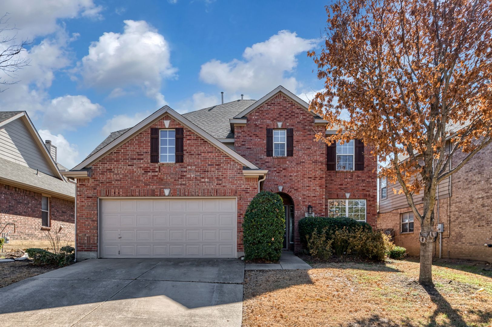 Fort Worth House: 5621 Old Orchard Drive