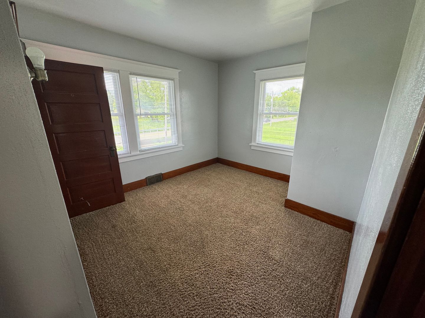 5675 Valley Drive, Bettendorf, IA 52722