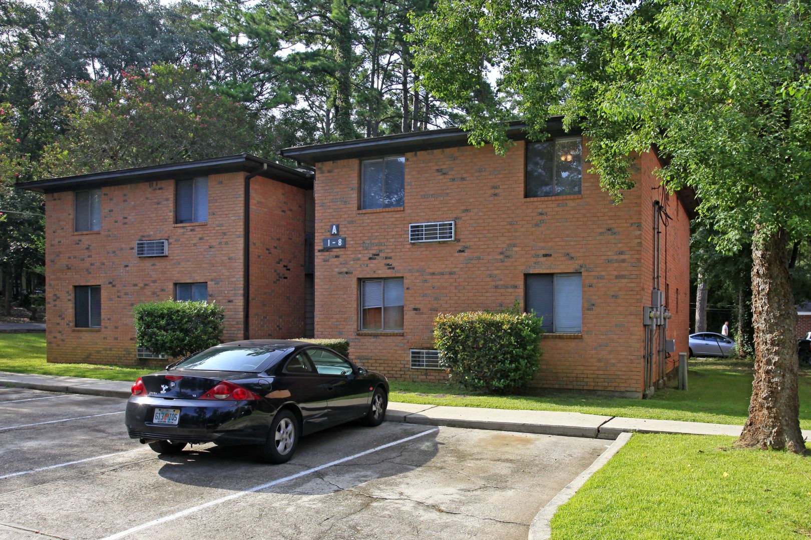 Tallahassee Apartment: 214 Columbia Drive