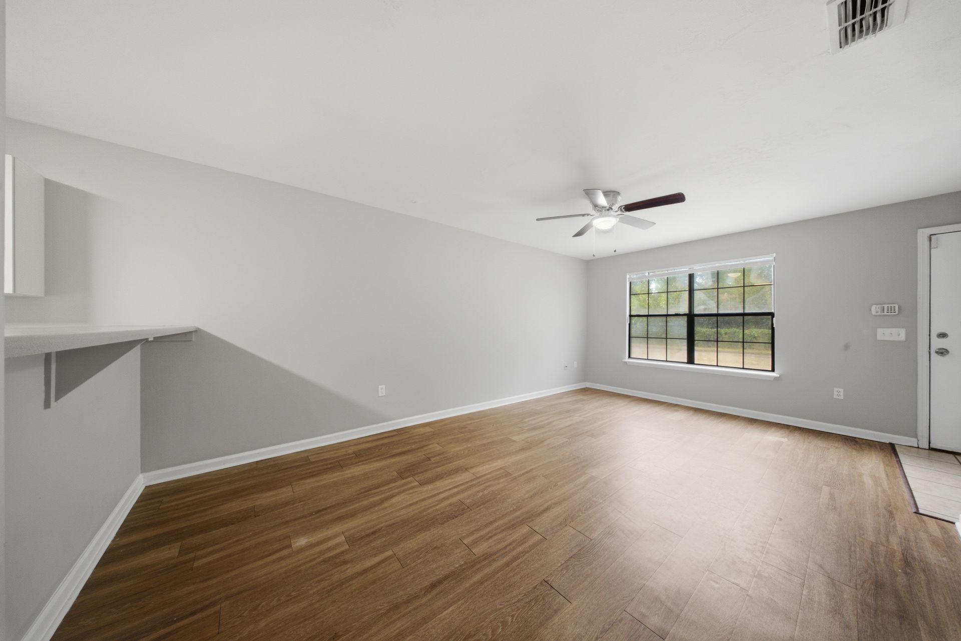 Dior Apartments, LLC 12 of 14