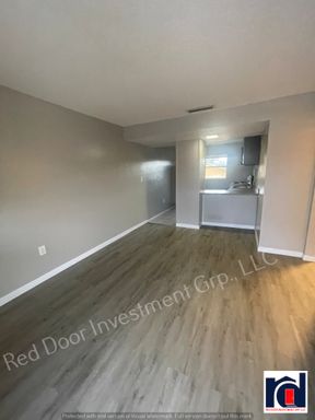 Cozy 2/1 ~2nd Floor~ Oviedo