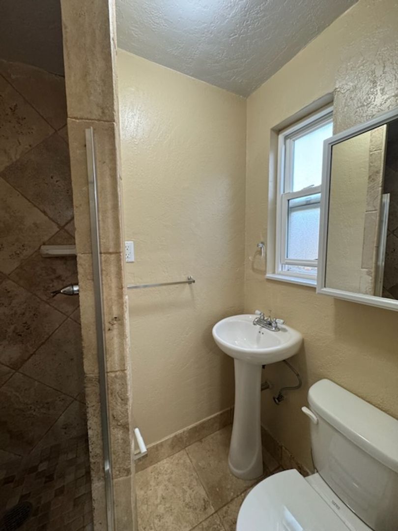 San Franciso Apartment: 249 Duboce Avenue