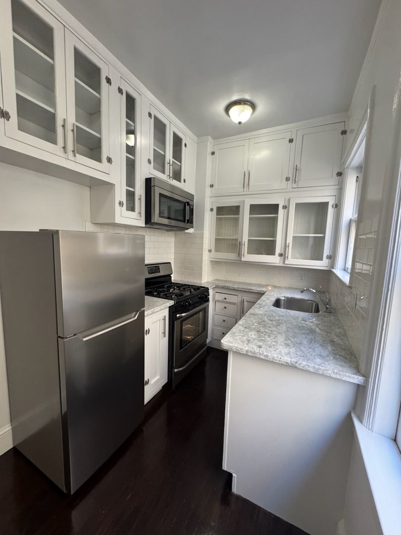 San Franciso Apartment: 351 Grove St.