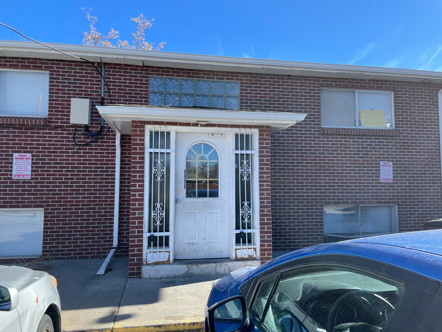Aurora Condo: 1695 N Joliet St #4