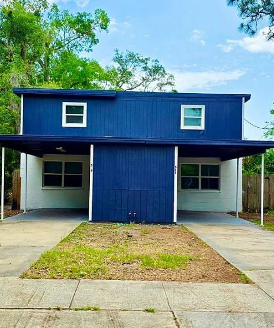Titusville House: 509 S Robbins Ave