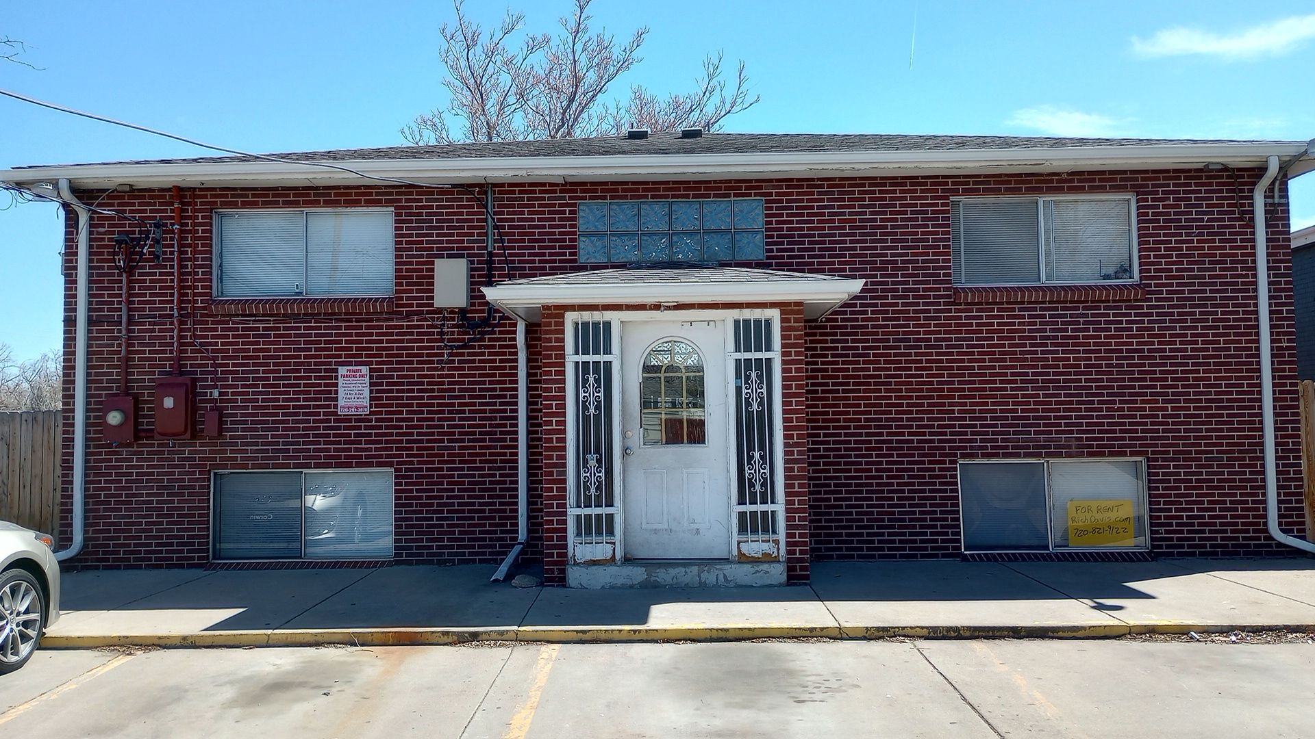 Aurora Condo: 1695 N Joliet St #3