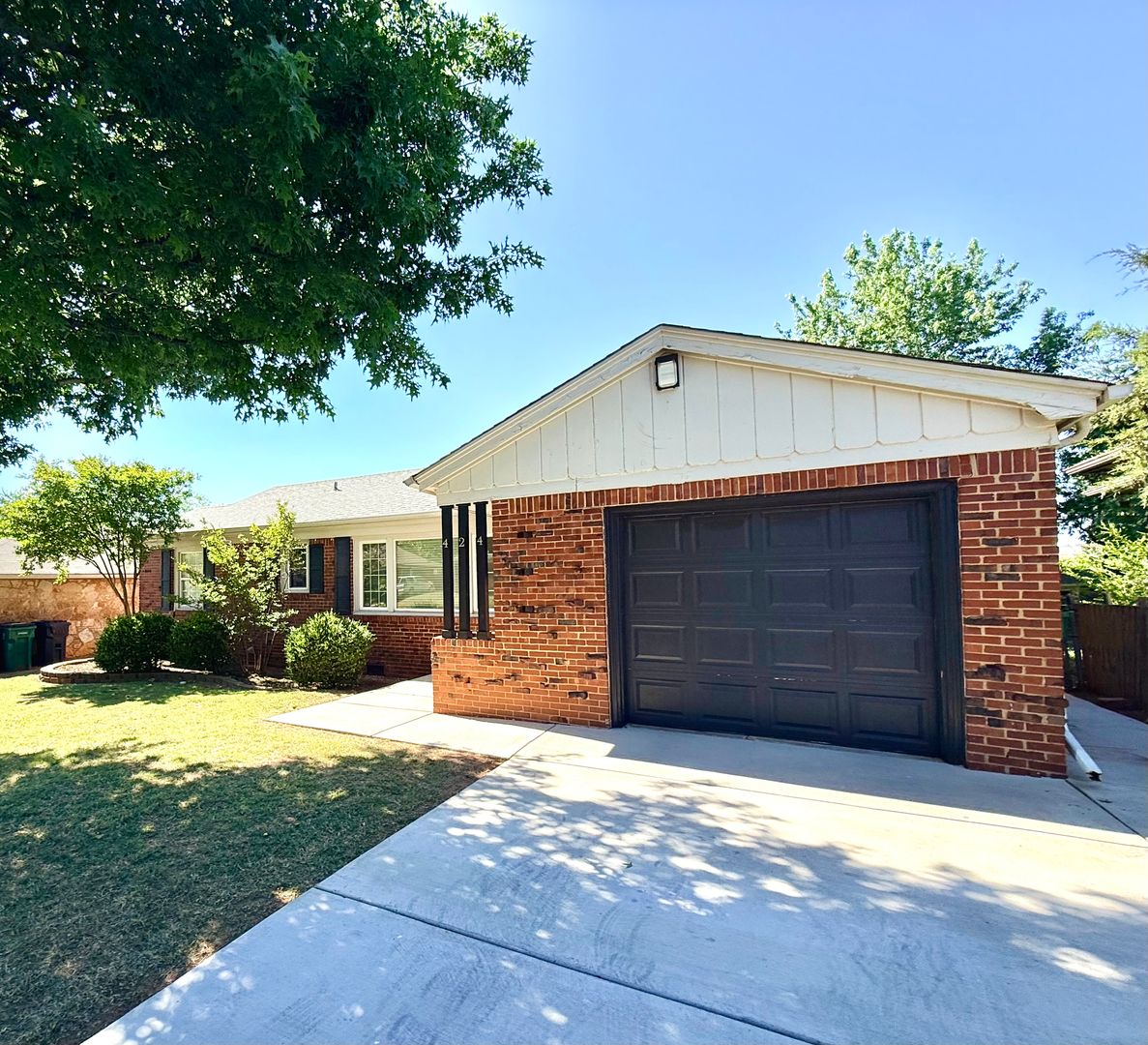 Oklahoma City House: 424 NW 49th St