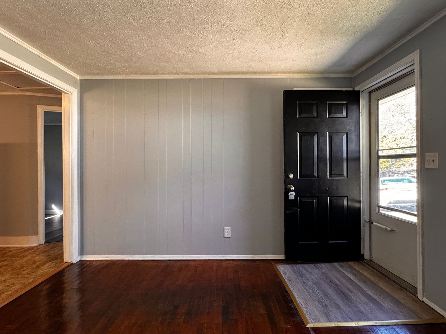 Charlottesville Apartment: 1506 6th St. SE