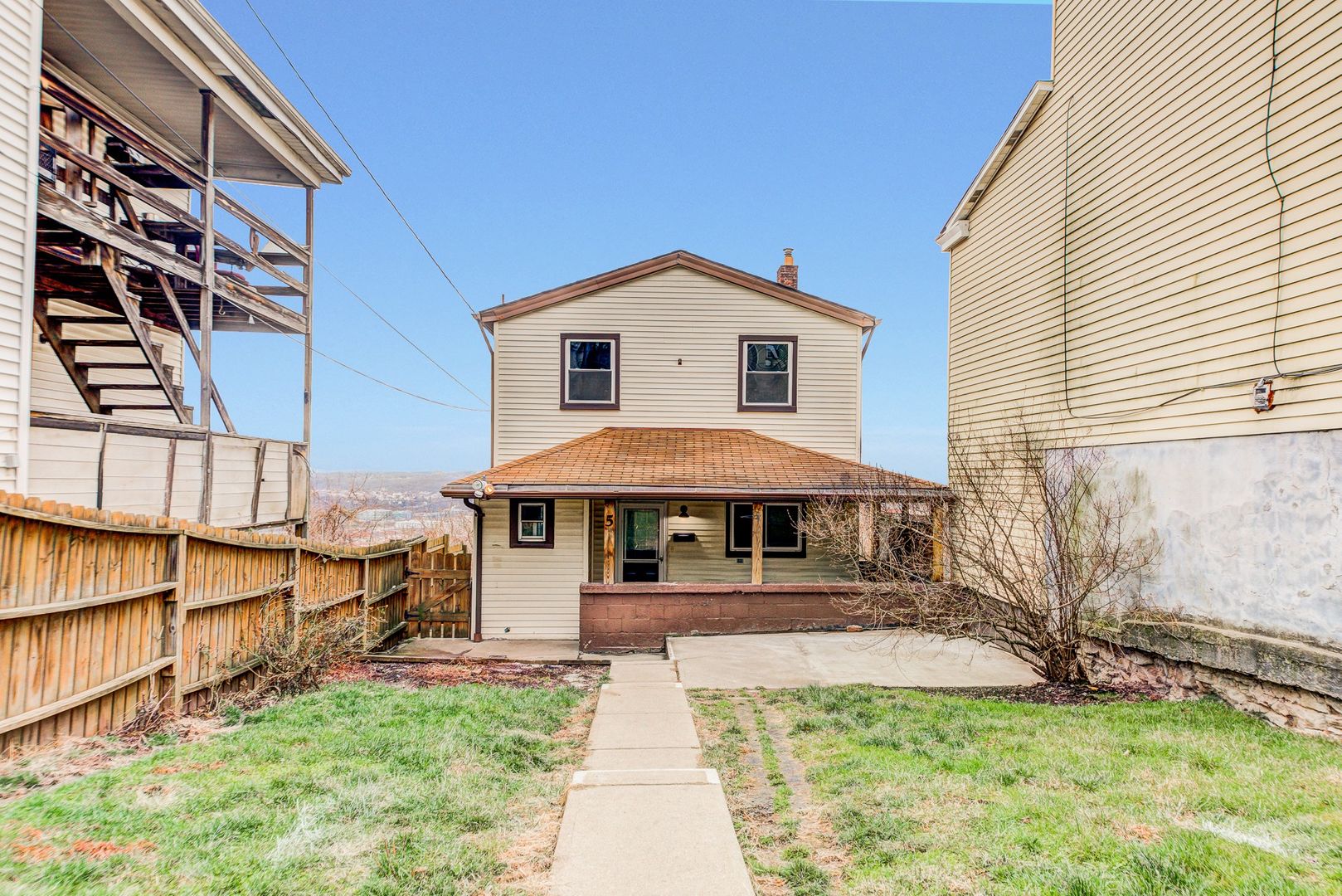 Pittsburgh House: 5 Renwick