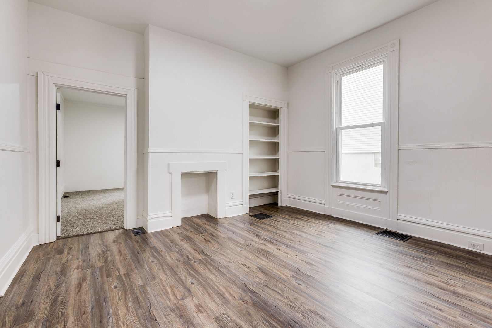 Pittsburgh Apartment: 240 Hazelwood Ave