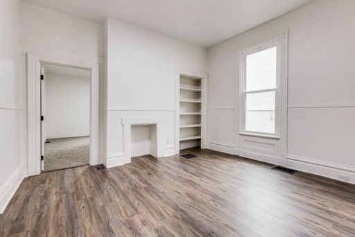 Bright & Modern 2BR in Hazelwood – Steps to La Gourmandine & The Woods House! – photo 1